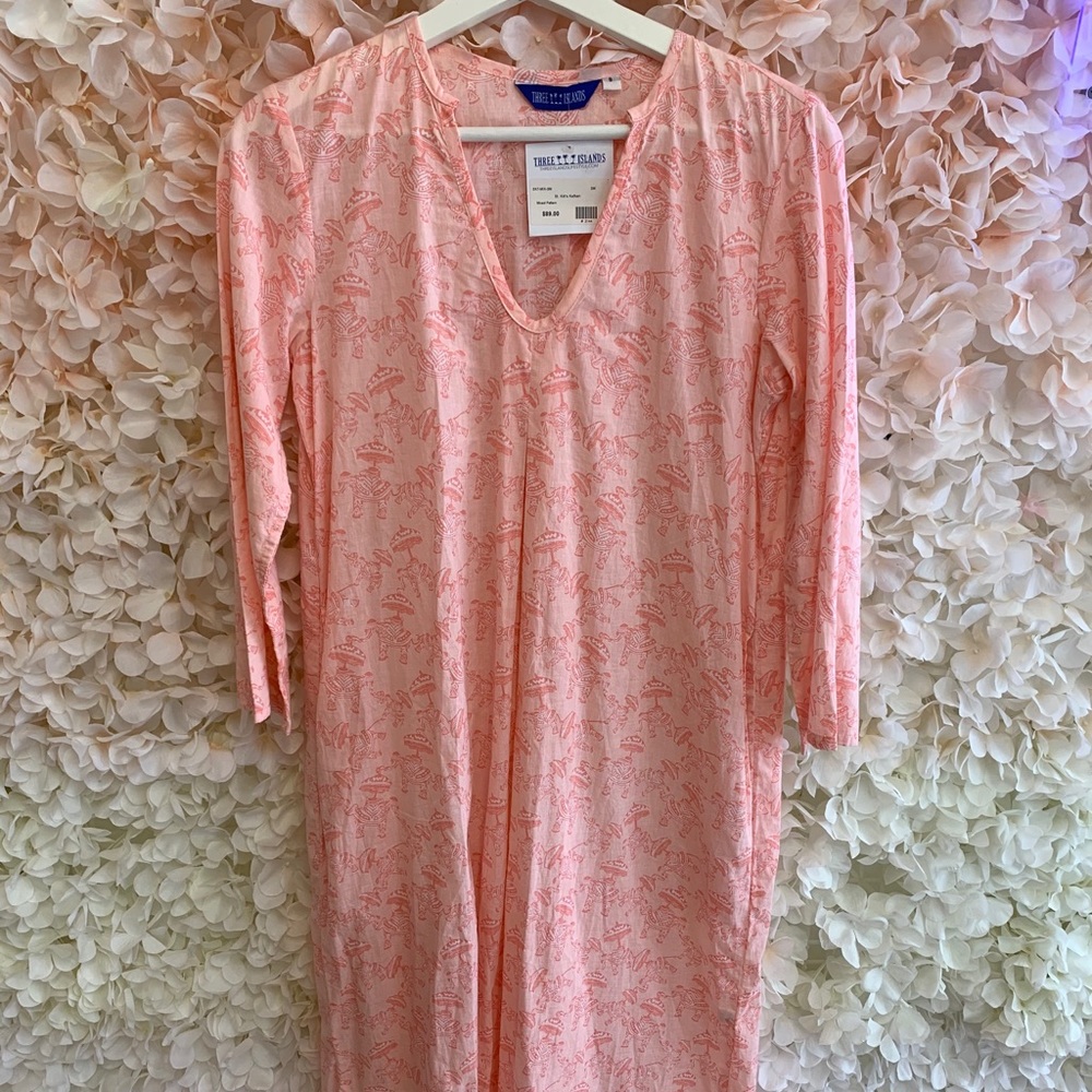 Three Islands Pink printed dress coverup S